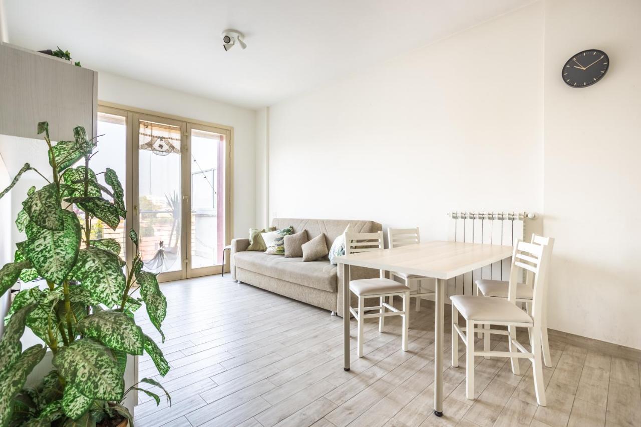 Urban Retreat -Private Parking+Terrace Apartment Roma Exterior foto