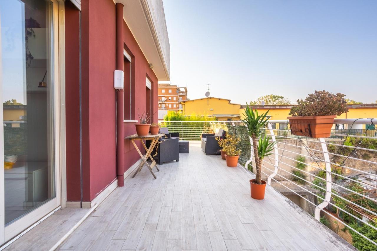 Urban Retreat -Private Parking+Terrace Apartment Roma Exterior foto
