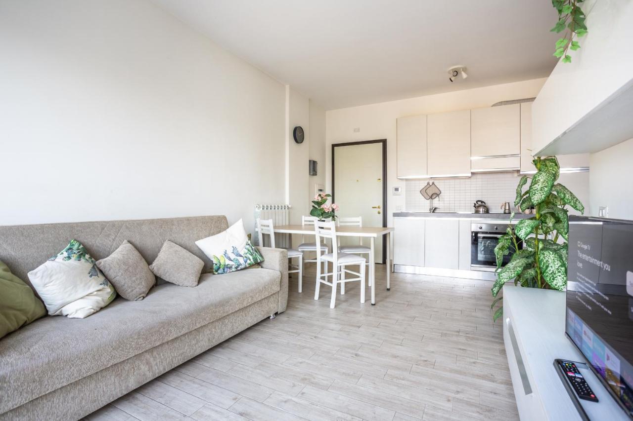 Urban Retreat -Private Parking+Terrace Apartment Roma Exterior foto