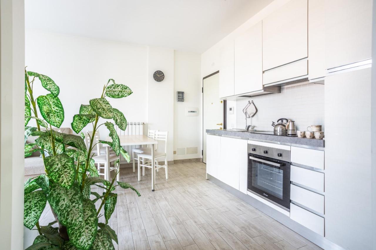 Urban Retreat -Private Parking+Terrace Apartment Roma Exterior foto